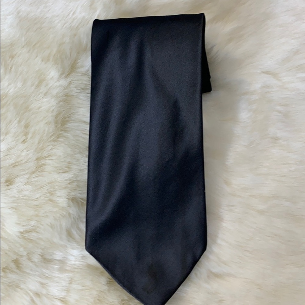 J. Ferrar grey tie